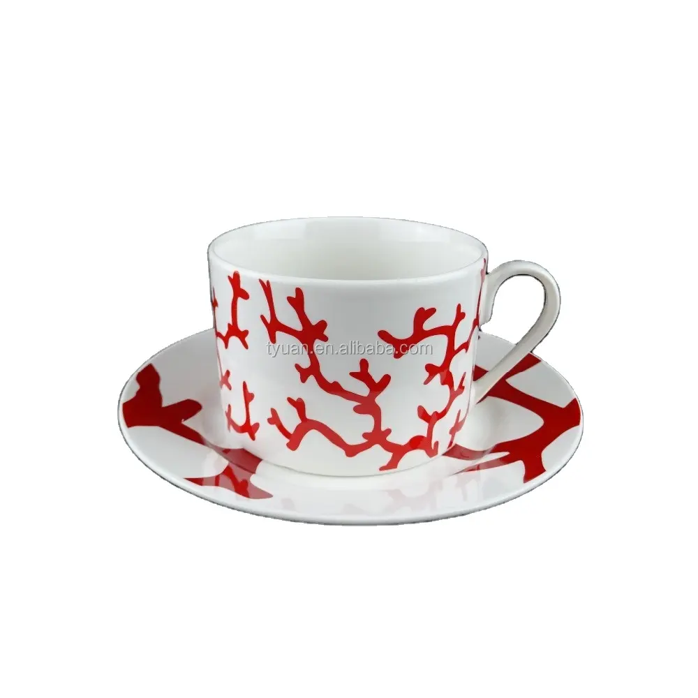 Nouvel ensemble de vaisselle en porcelaine avec un Design de décalcomanie rouge populaire pour les cadeaux de la fête des mères et noël