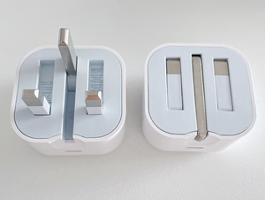 עיצוב פשוט 20w usb + C מטען מהיר מתאם pd 20w 5v/1a 5v/2.4a עבור <span class=keywords><strong>iPhone</strong></span> <span class=keywords><strong>11</strong></span> & תקע נייד - Product Image 3