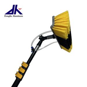 Alat ekstensi aluminium pembersih jendela 36 kaki, alat pembersih air dengan sikat putar - Product Image 5