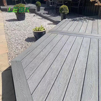Planche de terrasse en composite bois-plastique (WPC) creuse et solide, imperméable, pour terrasse et jardin, avec motif 3D en relief