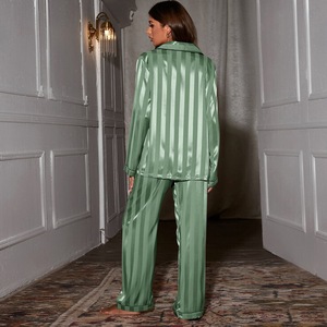 Set <span class=keywords><strong>Pigiama</strong></span> in Raso con Bordi a Contrasto, Abbigliamento da Notte Personalizzato per Donne, Pigiami di Lusso, Set <span class=keywords><strong>Pigiama</strong></span> in Seta a Maniche Lunghe per Feste - Product Image 3