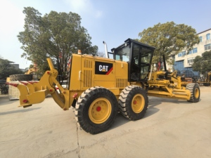 เครื่องเกรดดิน CAT 140H มือสองคุณภาพพรีเมียม เครื่องยนต์ดีเซล ใบมีดตัดปรับระดับได้ สำหรับงานก่อสร้าง - Product Image 6
