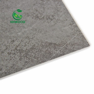 Click Lock Revêtement de <span class=keywords><strong>sol</strong></span> Carrelage Planche Noyau Rigide Interlock SPC Plancher De Luxe Vinyle Planche Plancher Pour La Décoration Intérieure <span class=keywords><strong>prix</strong></span> Usine - Product Image 2