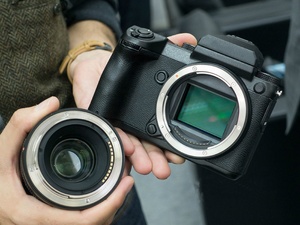 DF Wholesale Original 99% New Digital Camera GFX 50S Medium Mirrorless Camera Professional Commercial Photography Camera - Product Image 5