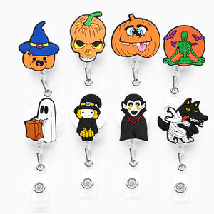 Porte-bobine de série de Noël rétractable en PVC mignon en gros accessoire d'infirmière - Product Image 6