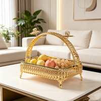Plateau à fruits en verre empilable et durable avec finition texturée pour la présentation en buffet de restaurant et l'utilisation quotidienne à la table familiale