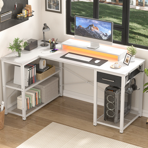 Moderne Simple en forme de L coin <span class=keywords><strong>bureau</strong></span> à domicile LED bande <span class=keywords><strong>bureau</strong></span> de jeu <span class=keywords><strong>support</strong></span> de moniteur tiroir MDF étagères de rangement <span class=keywords><strong>bureau</strong></span> <span class=keywords><strong>PC</strong></span> - Product Image 1