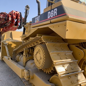 Bulldozer Caterpillar D8R d'occasion, original du Japon, avec ripper - Product Image 2