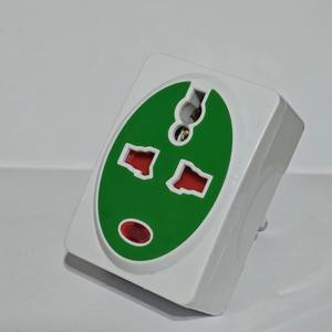 KM-301 All In One Travel <b>Adapter</b> Plug 250V AC <b>European</b> Standard Household Electrical Appliance ABS Material Made In China - Product Image 3