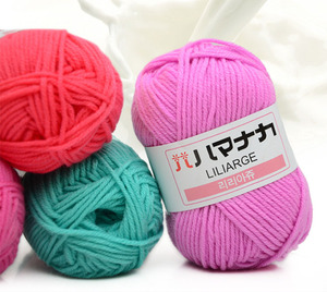 RongMeiXuan 25g 4ply Lait Coton Crochet Fil Main Grossistes À Tricoter Coton Acrylique Fils - Product Image 4