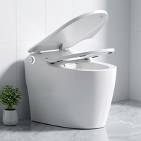WC intelligent allongé en céramique avec chasse d'eau automatique, lavage et séchage à l'eau chaude, siège chauffant et veilleuse pour la rénovation de salle de bain à domicile