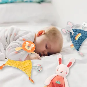 New Arrival Non-toxic 3D Dot Fleece Material Animal Shape Soft Skin-friendly Plush Baby Comforter Toy with Rattles Teether