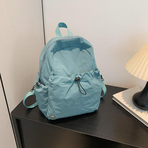 Mochila Escolar Personalizada de Tela Resistente con Diseño Clásico Chino, Antirrobo e Impermeable - Product Image 1