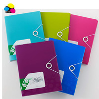 Carpeta de 3 solapas A4 laminada brillante de lujo de fabricantes que sostiene 200 hojas con papel Kraft para negocios