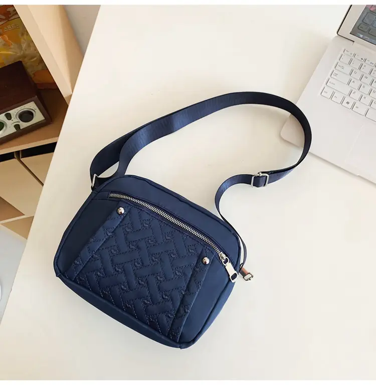 Damen Einschulter-Botenbeutel Nylon-Handtasche solide Farbe Nylon-Botenbeutel Brieftasche