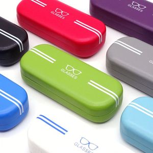 กล่องใส่แว่นตาแบบพกพา กันน้ำ ป้องกันการกระแทก พร้อมโลโก้สั่งทำพิเศษ สำหรับแว่นกันแดด แว่นสายตา ทรงสี่เหลี่ยม - Product Image 1