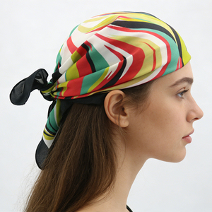 Sciarpe Hijab in Chiffon di Alta Qualità con Stampe Vivaci e Lussuose, Bandane alla Moda - Product Image 2