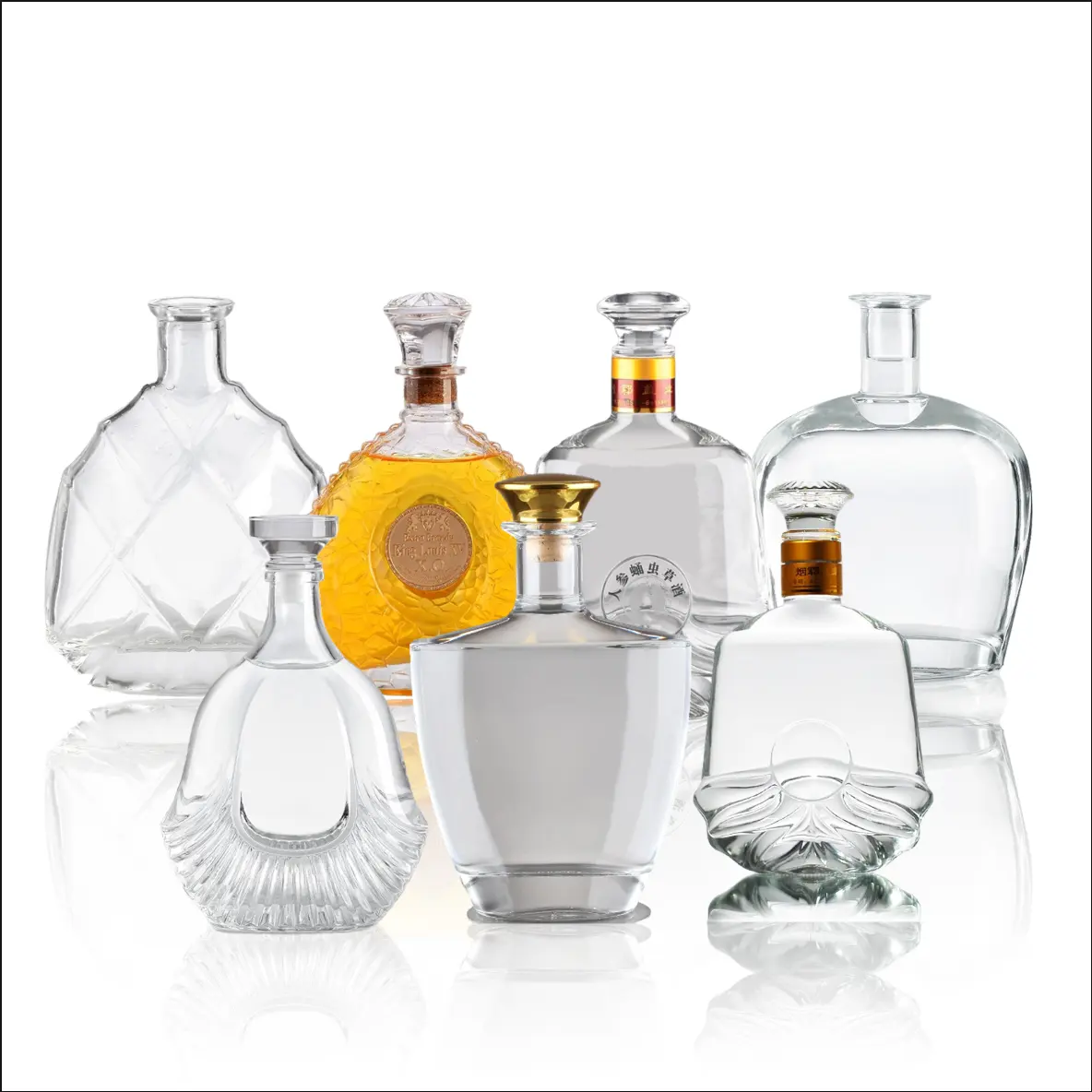 Glass Bottles 500Ml Brandy Liquor Glass Bottle Clear Screw Cap Cork Luxury Customized For XO & Brandy Gin Vodka Rum