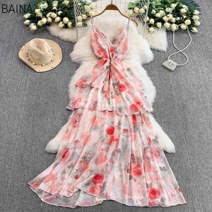 2025 français rose Rose imprimé col en v licou robe femmes été vacances taille gâteau robes décontractées - Product Image 1
