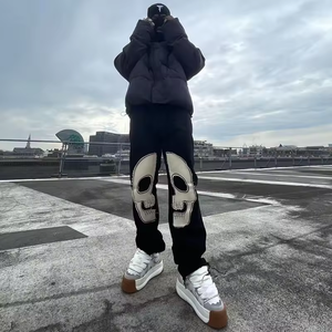 Streetwear pantaloni della tuta in cotone da uomo Custom teschi toppa Patchwork ricamo pantaloni in pile impilati felpe uomo - Product Image 2