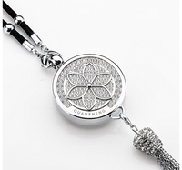 Diffuseur de parfum pour voiture, pendentif décoratif à suspendre au rétroviseur, bouteille de parfum sept couleurs, accessoires auto