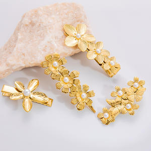 Pinza de pelo geométrica con lazo de flores impermeable de acero inoxidable chapado en oro PVD al por mayor, accesorios para mujeres y niñas - Product Image 4