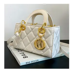 Famous Brand Purses And Handbags Luxury Designer Quilted Tote Bags Diamond Lattice Top Handle Lady Bags Elegant Shoulder Bags