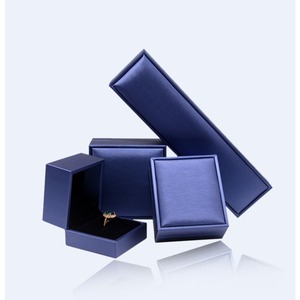 High end PU leather jewelry <b>box</b>, ring <b>box</b>, <b>earring</b> <b>box</b>, bracelet <b>box</b>, necklace <b>box</b> can be customized according to needs - Product Image 6