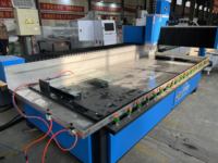 Machine de perçage et de fraisage CNC industrielle pour la fabrication du verre