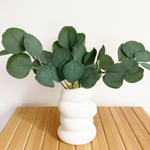Rama Individual de Eucalipto Artificial con Hojas Redondas, de 30cm a 100cm de Altura, Simulación Realista, Decoración para Interiores y Exteriores - Product Image 4