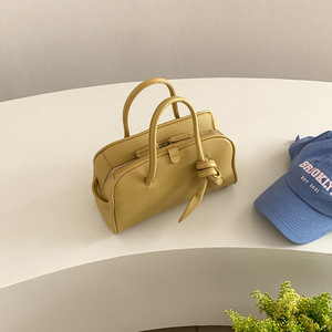 2025 New KoreanStyle HighEnd SuperTrendy Light Luxury Fashionable WesternInspired <b>Mini</b> Waterproof PVC Zipper Casual Versatile - Product Image 3