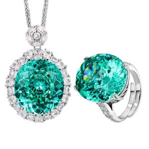 Ensemble de bijoux haut de gamme en cuivre écologique, pendentif et bague, 18*20mm, zircon vert, grands ensembles de bijoux pour mariages et mariées - Product Image 1