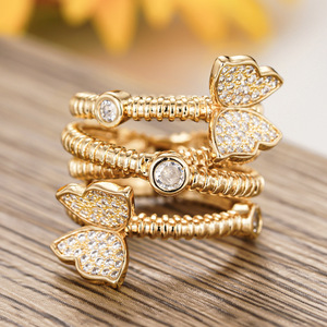 Elegante Anello a Strati con Farfalla per Donne, Gioiello da Dito in Stile Fatato alla Moda - Product Image 2