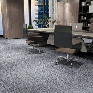 Alfombra Comercial Clásica en Losetas Rectangulares de Color Sólido, Pelo Corto, Antideslizante, con Base de Goma para Uso en Oficinas - Product Image 2