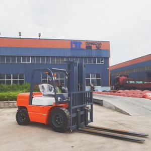 In magazzino carrello elevatore a forcale consegna rapida di sollevamento 4x4 a buon mercato industriale 2 Ton carrello elevatore diesel con forcella di peso del magazzino carrello elevatore - Product Image 1