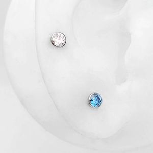 Boucles d'oreilles clous en alliage de titane ASTM F136 avec zircon, unisexe, pour piercing de tête, de nez, de lèvre ou d'<span class=keywords><strong>oreille</strong></span> - Product Image 4
