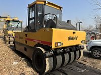 Compacteur routier d'occasion 30 tonnes Sany SPR300C-8 à pneus pneumatiques, entraînement hydraulique complet, pneus en caoutchouc 200-540 KPa, compacteur de sol