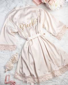 <span class=keywords><strong>Robe</strong></span> de mariée en satin de soie personnalisée avec logo, couleur unie, dentelle, <span class=keywords><strong>robe</strong></span> de <span class=keywords><strong>demoiselle</strong></span> <span class=keywords><strong>d</strong></span>'<span class=keywords><strong>honneur</strong></span>, kimono, peignoir, <span class=keywords><strong>robe</strong></span> de mariée pour fête, col en V, taille plus - Product Image 5