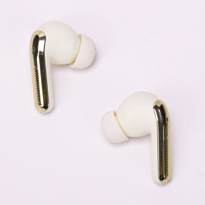 Audífonos Inalámbricos Intrauditivos OEM con Cancelación <span class=keywords><strong>de</strong></span> Ruido 5.4 ANC+ENC, 35 Horas <span class=keywords><strong>de</strong></span> Reproducción, Pantalla LED <span class=keywords><strong>de</strong></span> Energía, Resistencia al Agua IPX4, Sonido <span class=keywords><strong>de</strong></span> Alta Fidelidad - Product Image 2