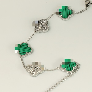 Pulsera de cadena con dijes de trébol múltiple para mujer, ajustable, joyería de moda, regalo - Product Image 3