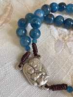 Bracelet de prière en perles de pierre de lune et d'apatite bleue, fait main, religieux, catholique, avec médaille et croix de la Sainte Famille