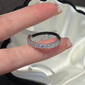 Anillo de Plata de Ley S925 con Circonita, Diseño de Nicho, Simple y Moderno, Vintage, con Esmalte Negro, Anillo Abierto, Chapado en Oro Rosa - Product Image 1