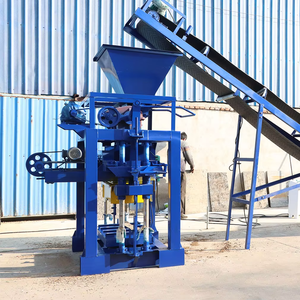 Machine à fabriquer des bordures en béton Sunite QT4-35, machine à fabriquer des <span class=keywords><strong>pavés</strong></span>, machine à fabriquer des <span class=keywords><strong>briques</strong></span> automatique - Product Image 3