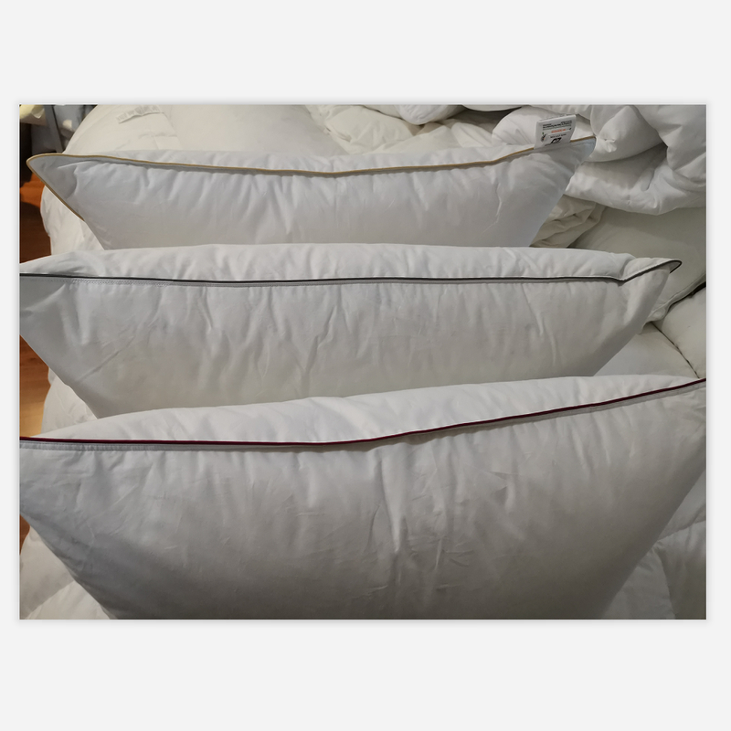 Luxury White Goose Feather Down Duvet