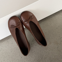 Chaussures plates de ballet en cuir de vachette souple, style nœud papillon, modèle 2026, très populaires, de créateur renommé, pour femmes