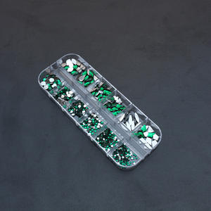 FACESHOWES Serie de <span class=keywords><strong>Piedras</strong></span> de Cristal para Uñas Estilo Francés, 12 Compartimentos/Caja, <span class=keywords><strong>Manicura</strong></span> Multicolor, Cristal AB, Base Plana, Diamantes 3D para Decoración de Uñas - Product Image 5