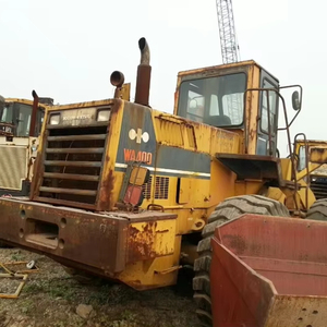 Cargadora de Ruedas Komatsu WA400 Usada, de Segunda Mano, Original de Japón, Máquina de Construcción de Uso Pesado en Venta - Product Image 1