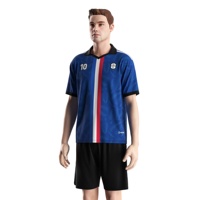 Maillot de football pour homme, uniforme de football athlétique élégant, logo et nom d'équipe personnalisés, respirant et prêt pour le match