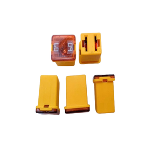 Fusible cuadrado de coche directo de fábrica pie corto Mini caja de inserción pieza de <span class=keywords><strong>seguro</strong></span> inserto de pieza de <span class=keywords><strong>seguro</strong></span> de camión - Product Image 6