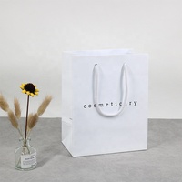 Sac en papier cadeau de luxe sur mesure de haute qualité avec poignée pour vêtements, bijoux, chaussures, avec votre propre logo